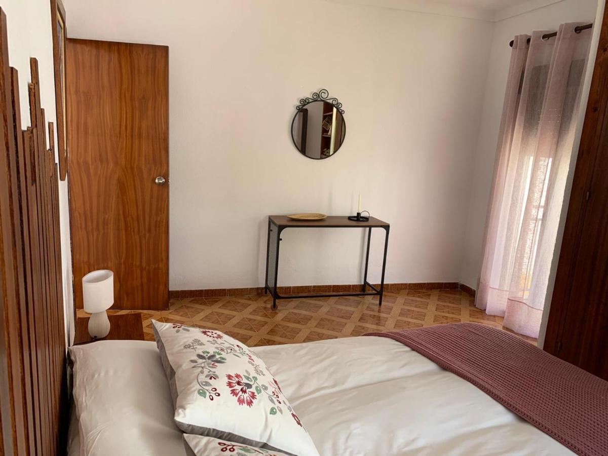 Вилла Casa Del Secretario Кортес-де-ла-Фронтера Экстерьер фото
